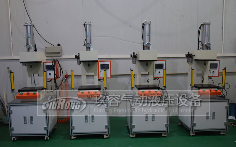 氣液壓力機(jī)壓力小的解決辦法